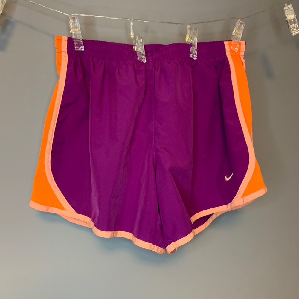 Nike running shorts - Picture 2 of 2